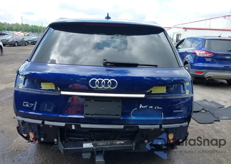 2021 Audi Q7 Premium Plus 55 Tfsi Quattro Tiptronic z USA, uszkodzony, nr VIN WA1LXAF70MD017554